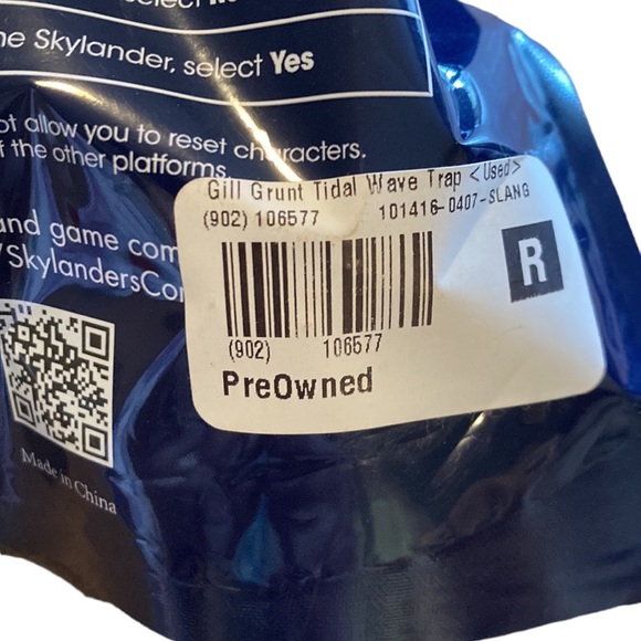 SkyLanders Trap Team Tidal Wave Gill Grunt Figure Pack - Picture 6 of 9